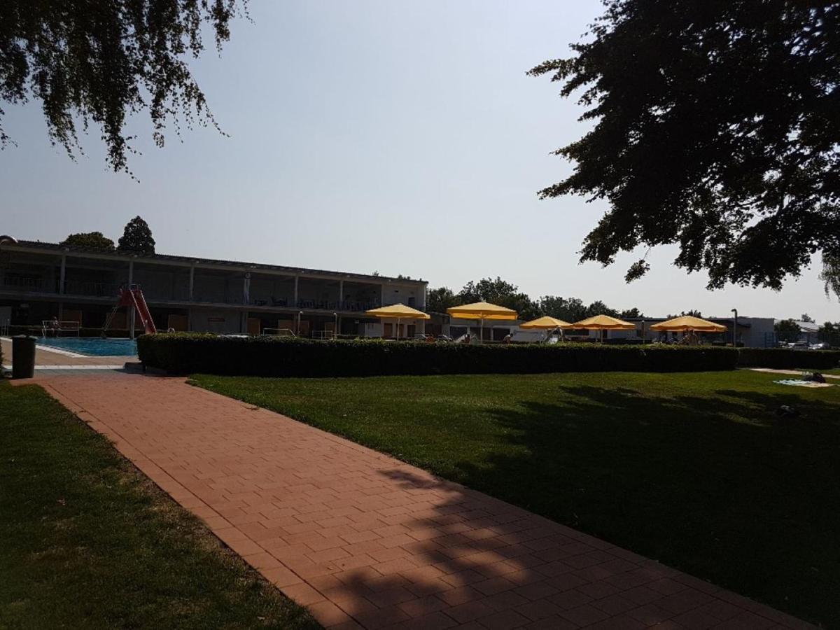 Ferienwohnung Keine Monteurvermietung Naehe Heidelberg Hockenheim Bds Anlage 필립스부르크 외부 사진