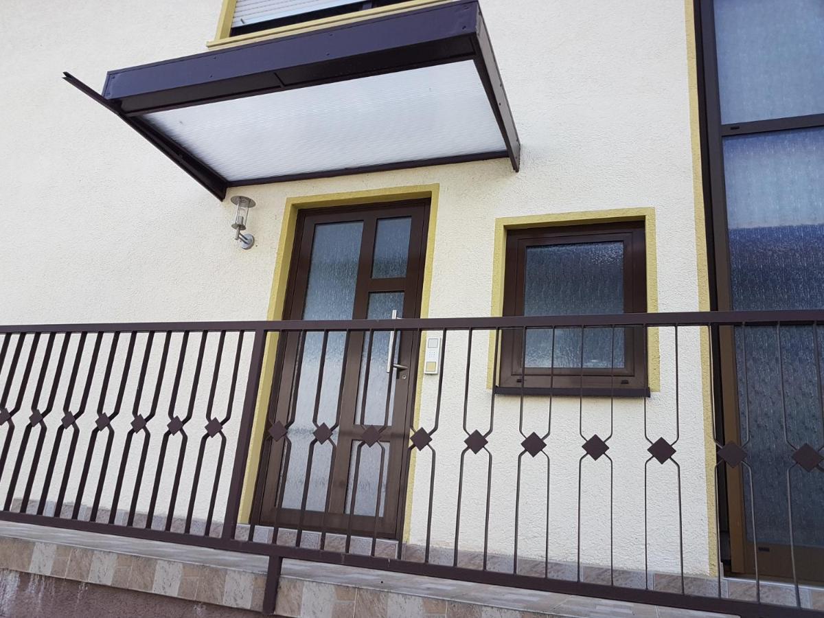 Ferienwohnung Keine Monteurvermietung Naehe Heidelberg Hockenheim Bds Anlage 필립스부르크 외부 사진