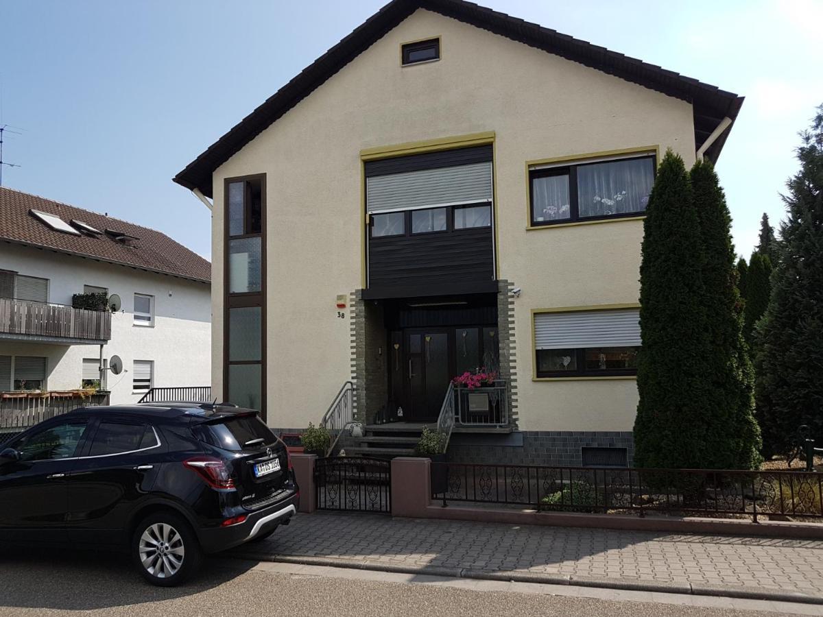 Ferienwohnung Keine Monteurvermietung Naehe Heidelberg Hockenheim Bds Anlage 필립스부르크 외부 사진